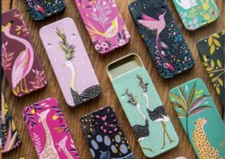 SM0080n_ New Slider tins Animals and Birds